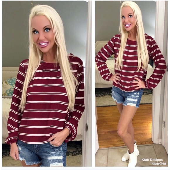 ❤️LAST 2! Striped Back Detail Top! - Picture 2 of 3